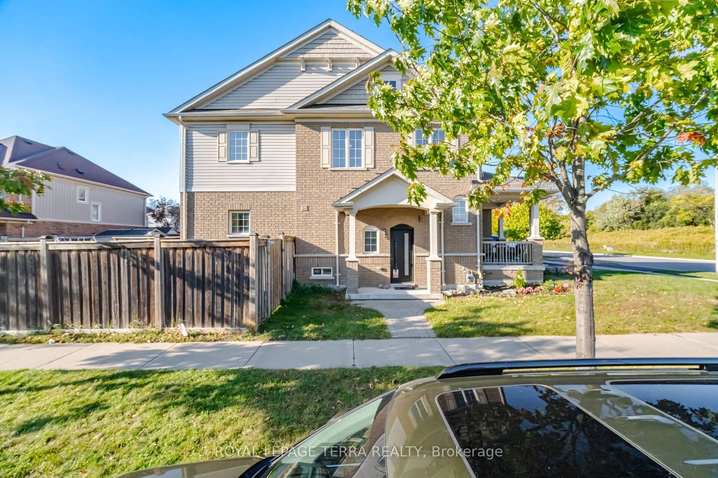86 Edwin Carr Street, Clarington, ON L1C 0R4