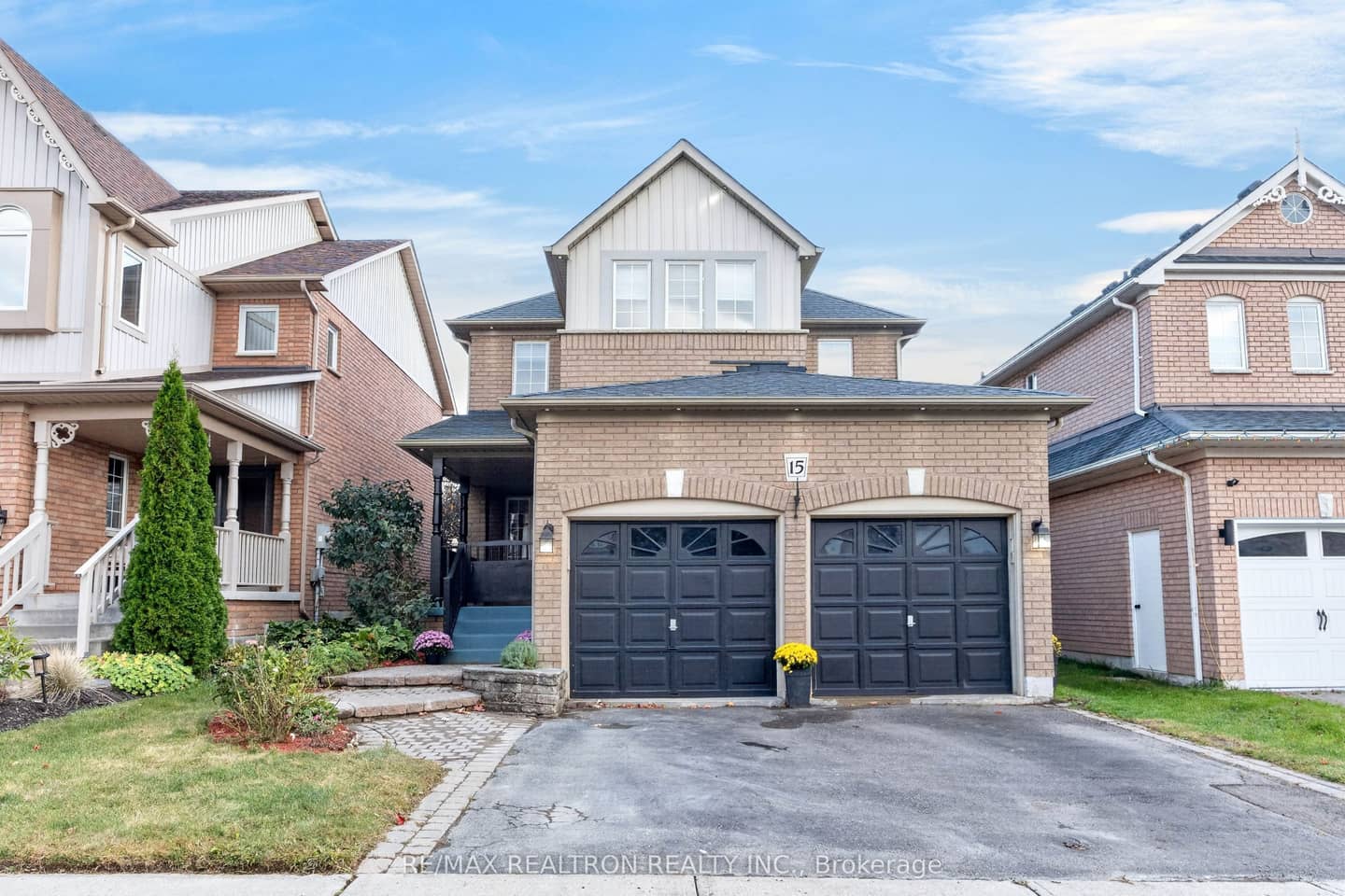 15 Iberville Road, Whitby, ON L1M 1H6