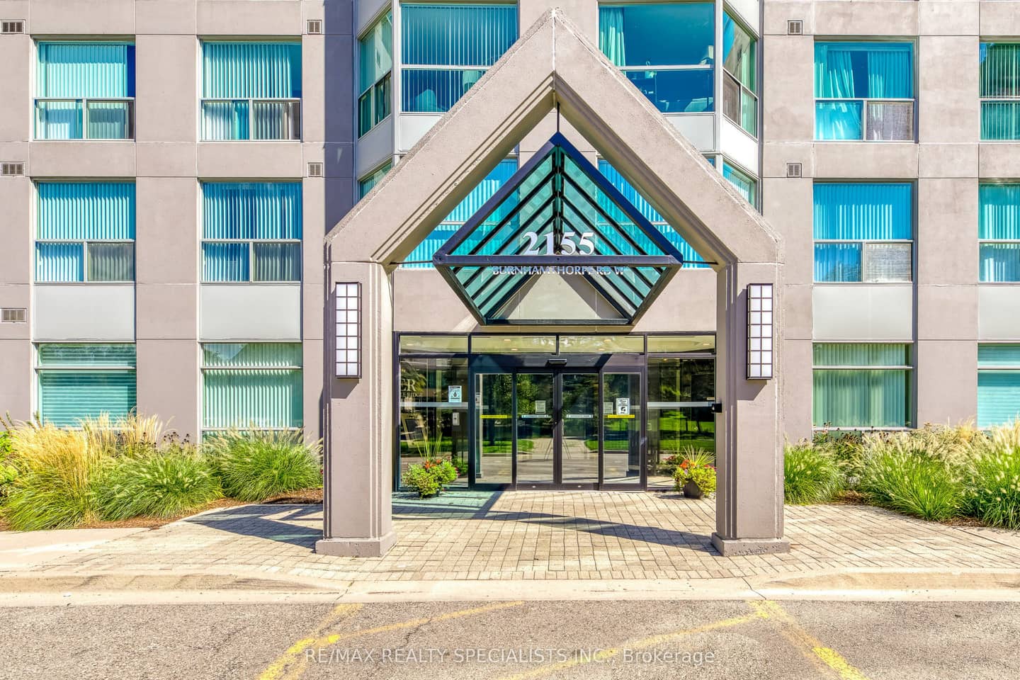 2155 Burnhamthorpe Road W 212, Mississauga, ON L5L 5P4