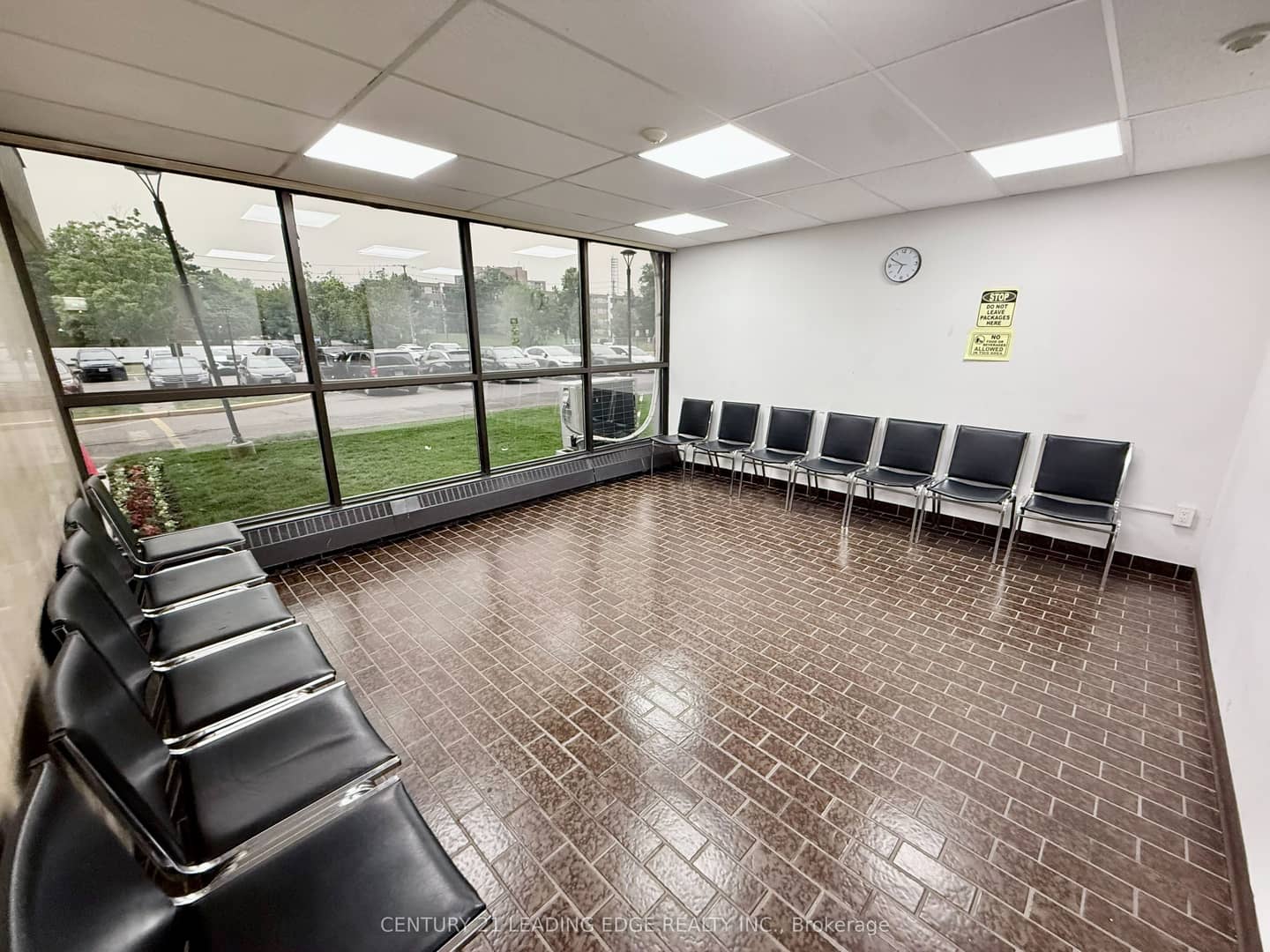 45 Sunrise Avenue 701, Toronto, ON M4A 2S3