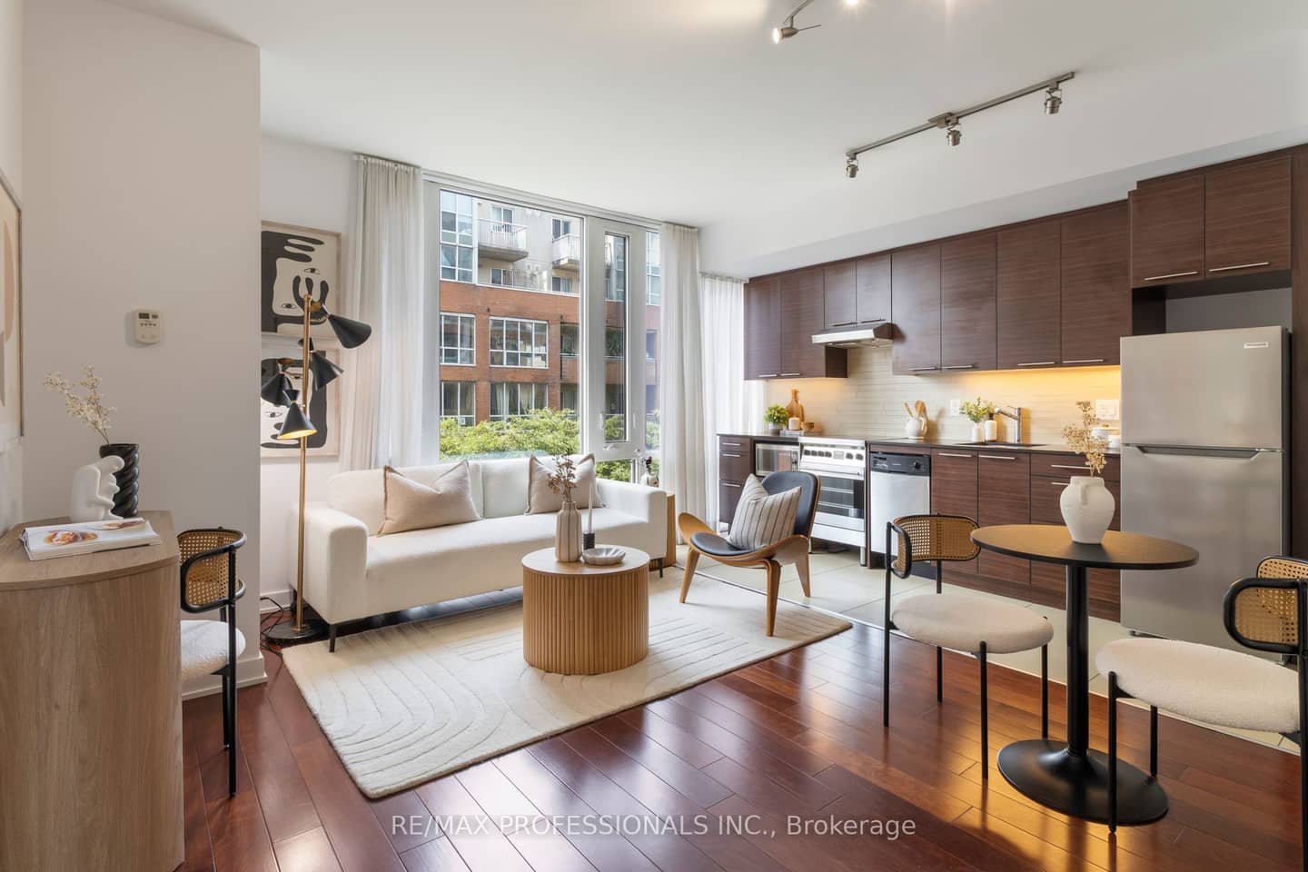 3 Market Street 422, Toronto, ON M5E 0A3