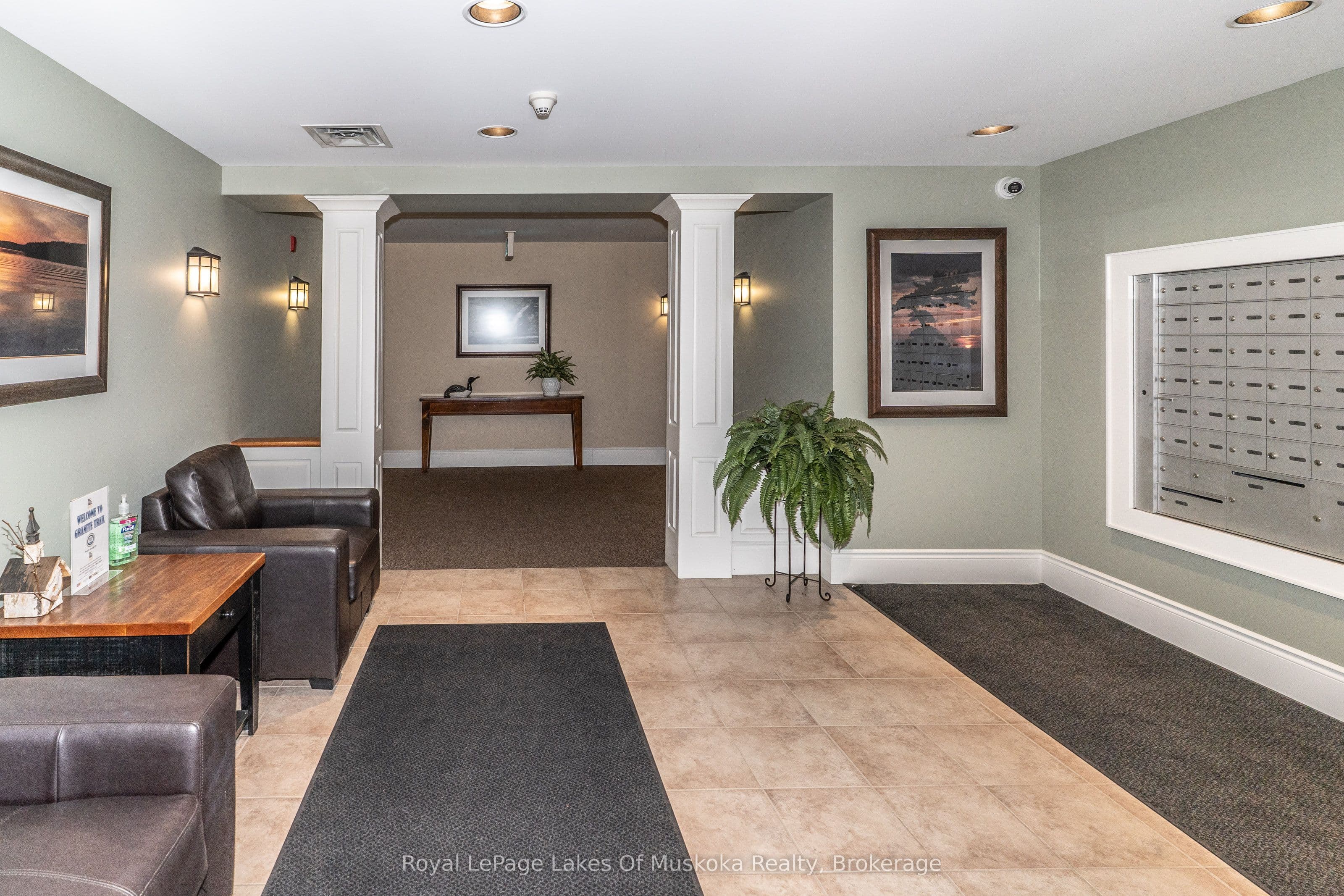 391 James Street W 403, Gravenhurst, ON P1P 0A5