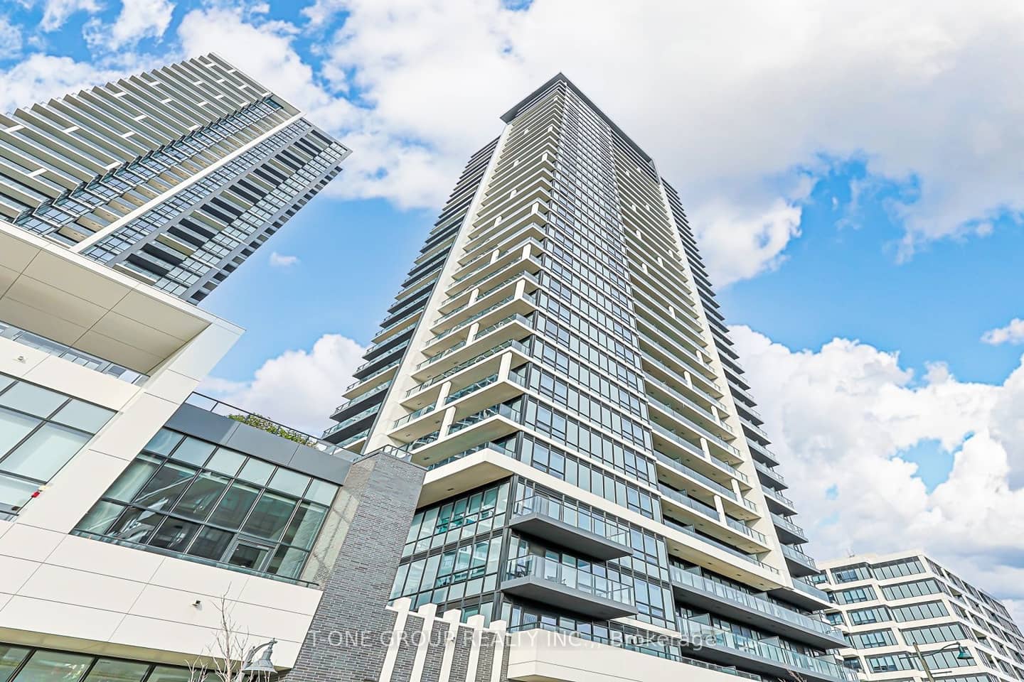 18 Water Walk Drive 2308, Markham, ON L3R 6L5
