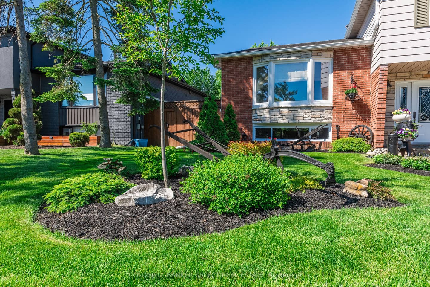 251 Bell Air Drive, Caledon, ON L7E 1Z9