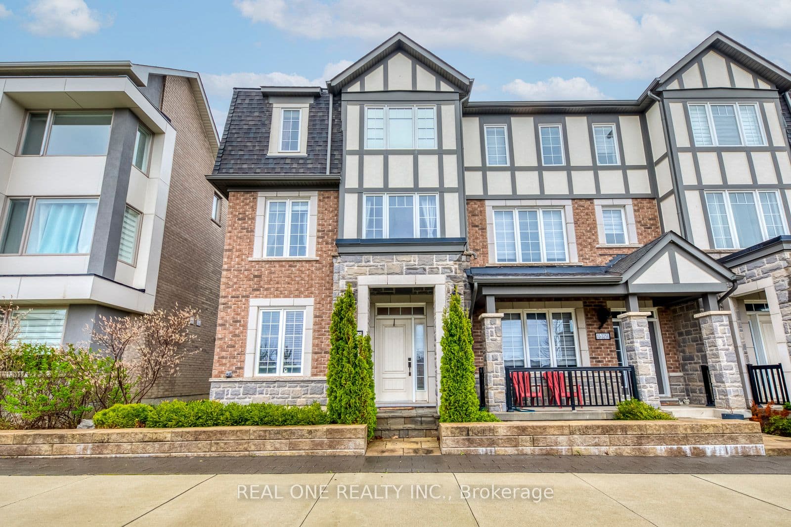 3256 Charles Fay Pass 11, Oakville, ON L6M 1S2