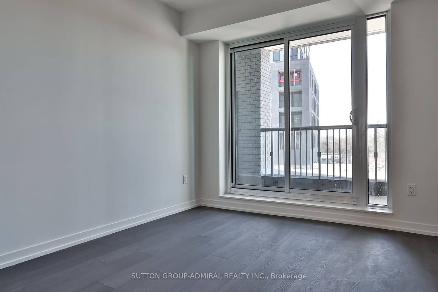 8868 Yonge Street 207E, Richmond Hill, ON L4C 1Z8