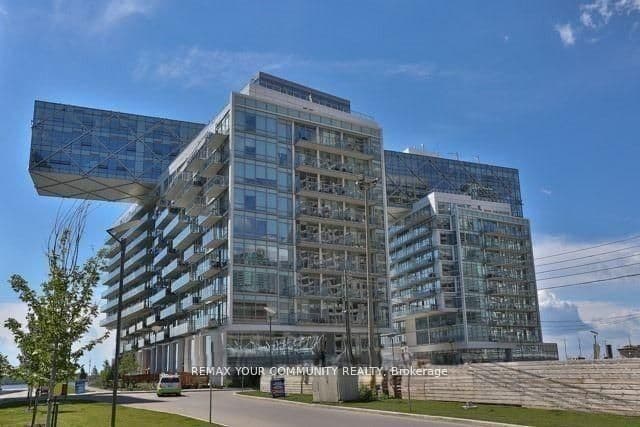 29 Queens Quay E 918, Toronto, ON M5E 0A4