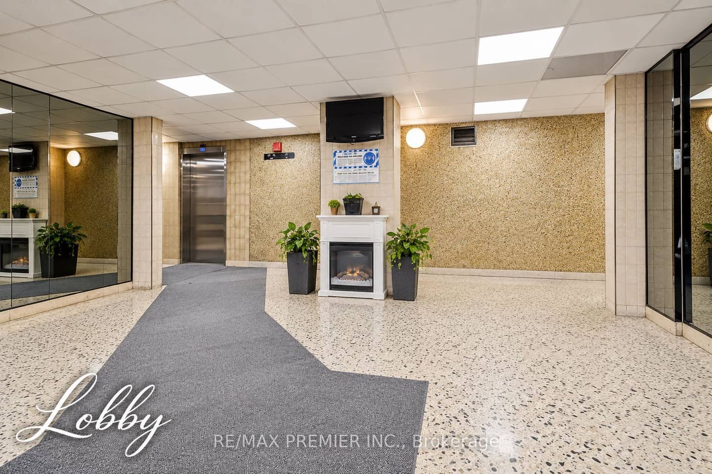60 Stevenson Road 307, Toronto, ON M9V 2B4