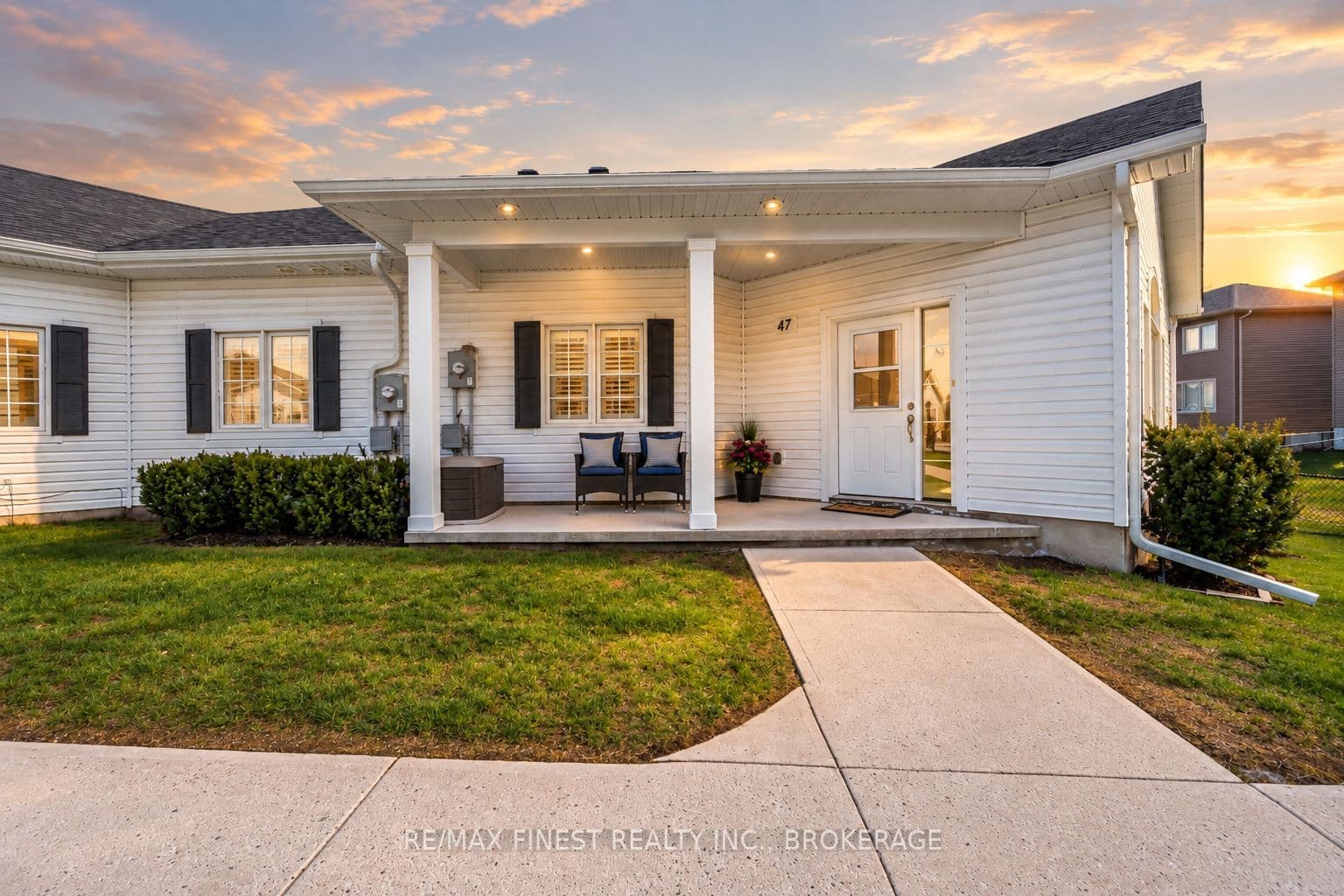 47 Lowry Place, Loyalist, ON K7N 0E2