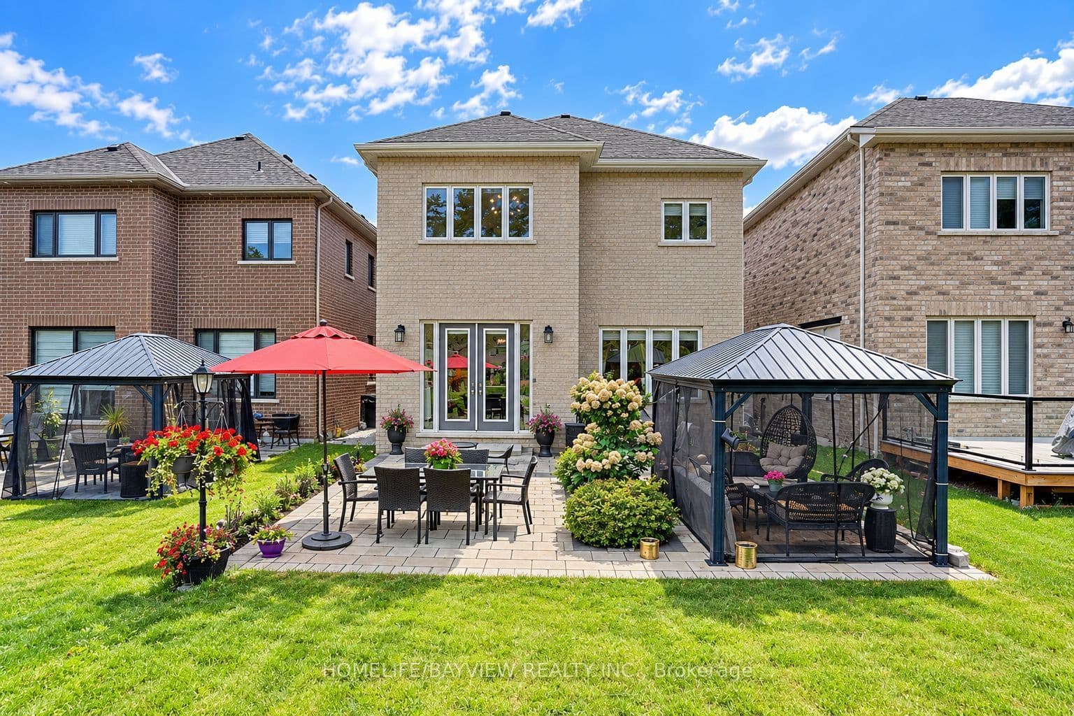 13 Cottonwood Hollow Court, Aurora, ON L4G 3L8