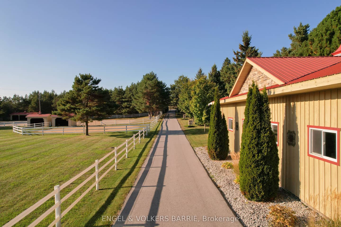 419 Goodwood Road, Uxbridge, ON L9P 1R4