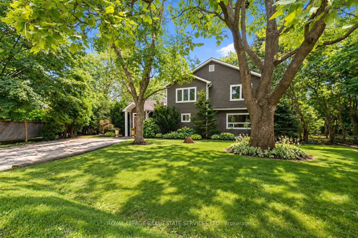 46 Germorda Drive, Oakville, ON L6H 1A8