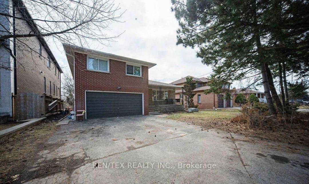 75 Stockdale Crescent, Richmond Hill, ON L4C 3T1