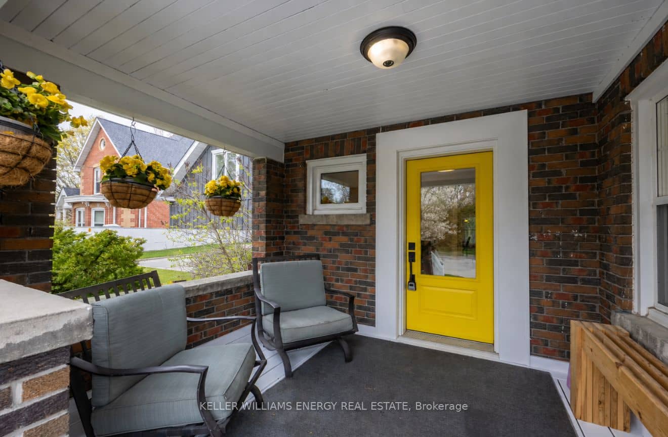 239 Perry Street, Scugog, ON L9L 1B8