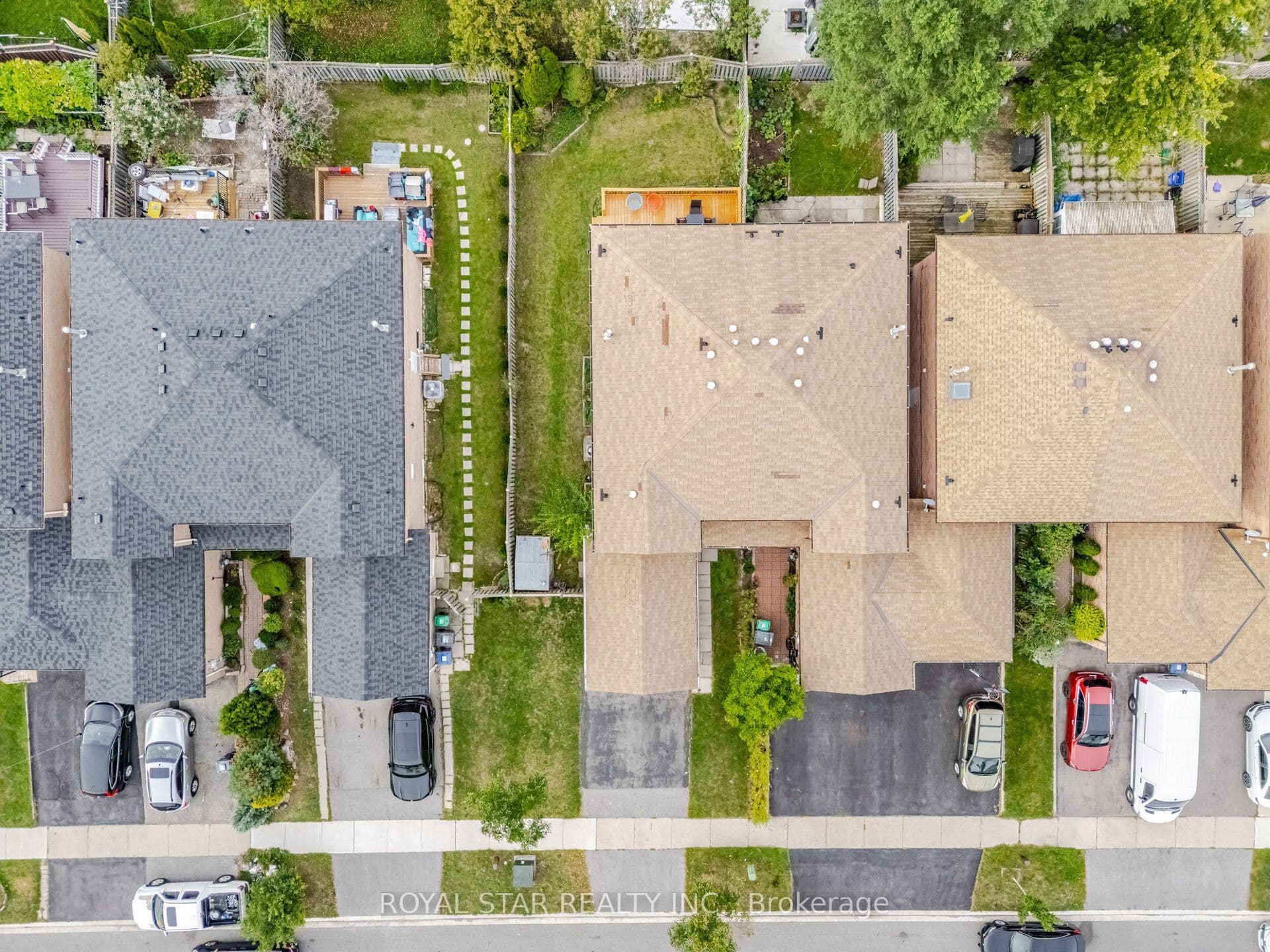 39 Ebby Avenue E, Brampton, ON L6Z 3T1