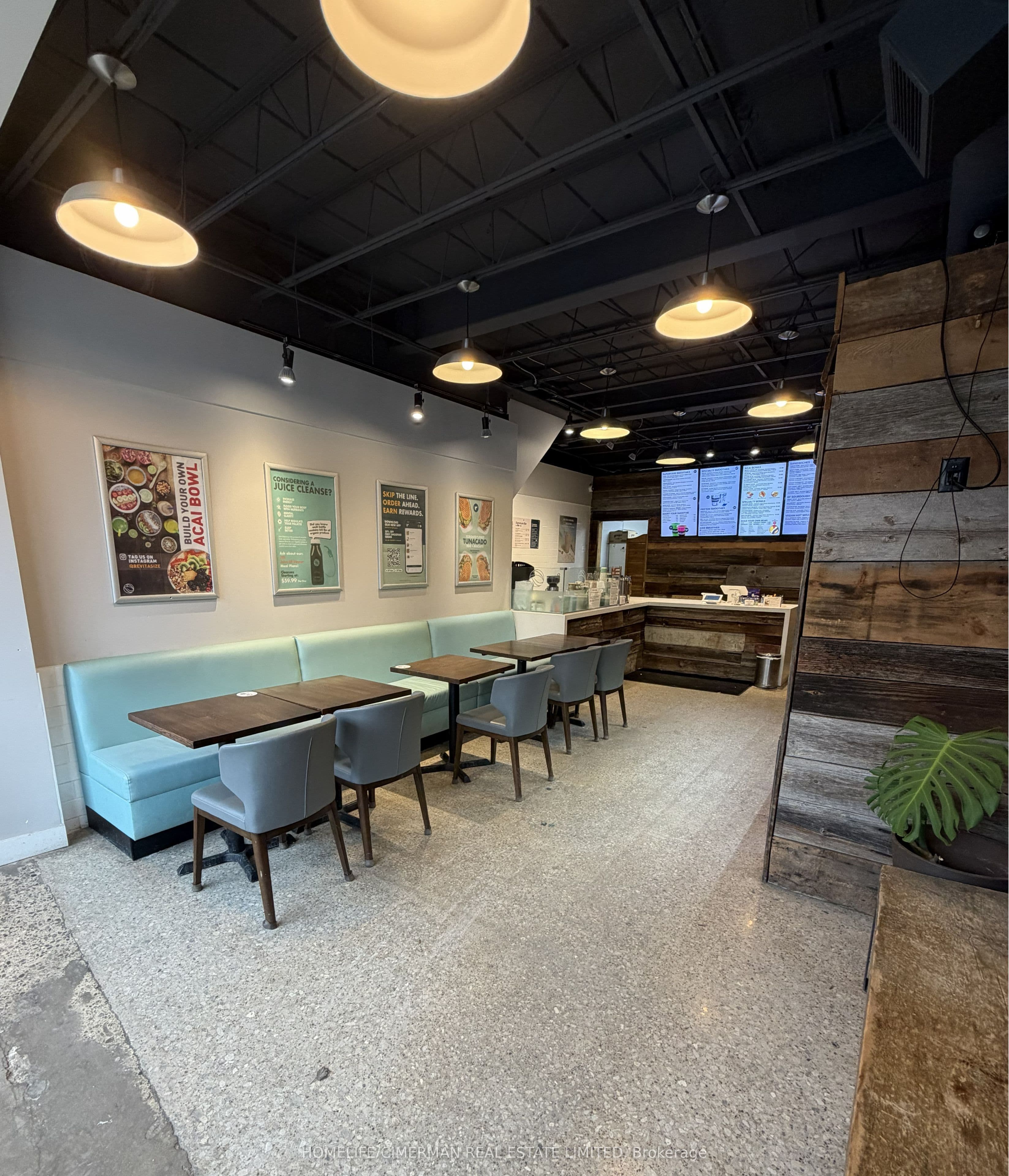 2631 Yonge Street, Toronto, ON M4P 2J4