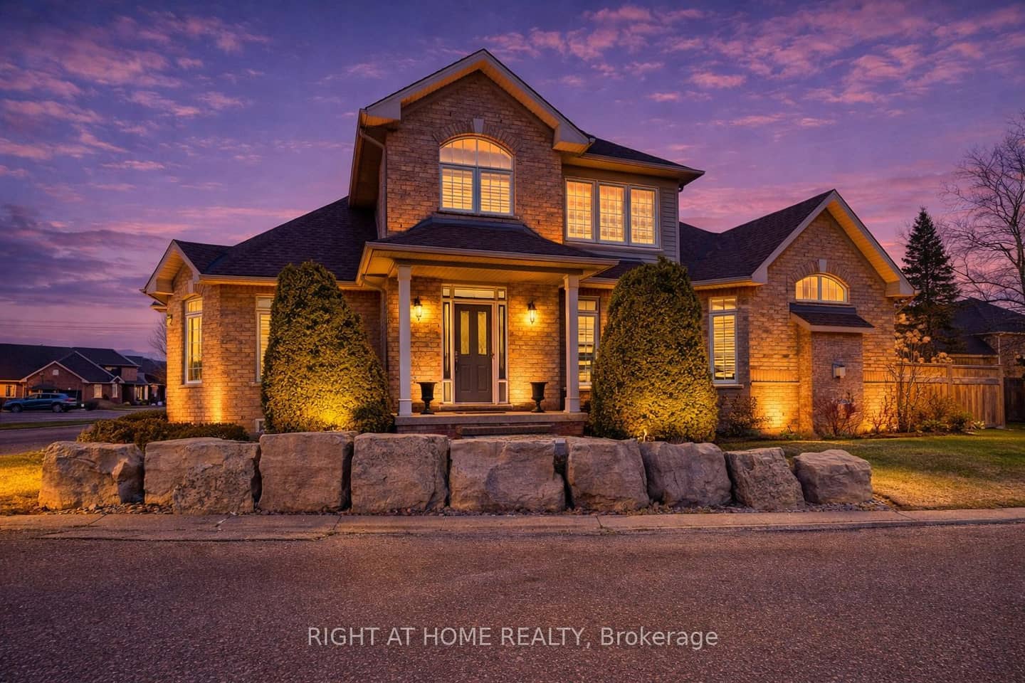 4280 Taywood Drive 15, Burlington, ON L7M 4X8