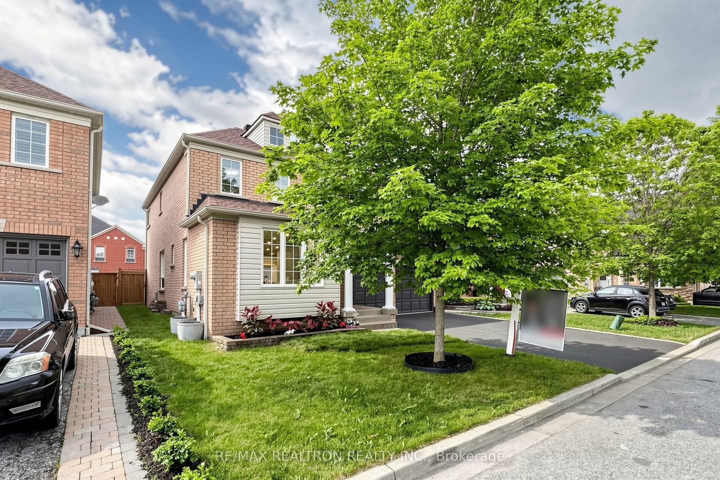 58 Bradbury Crescent, Ajax, ON L1T 4G5