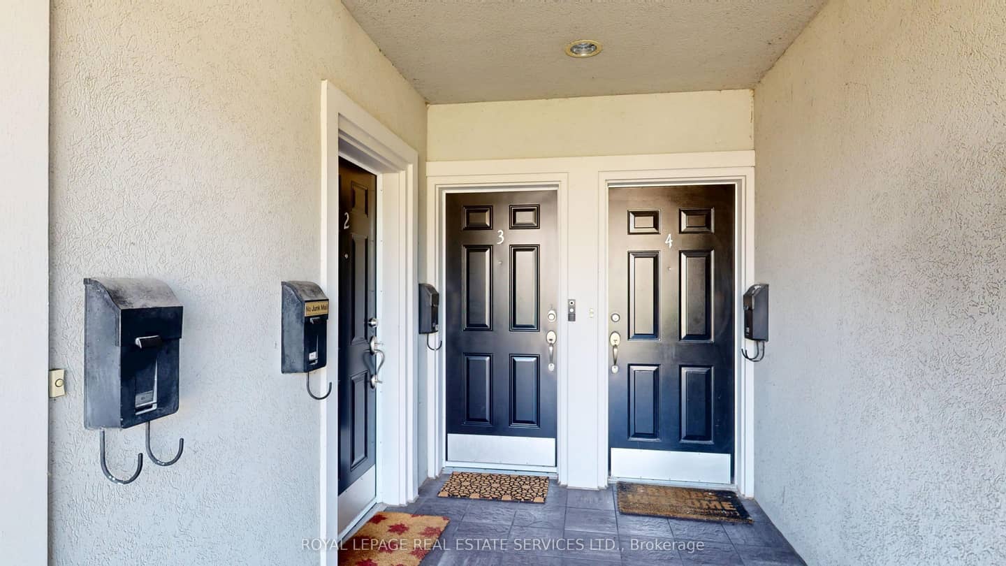 85 Albani Street #3, Toronto, ON M8V 1X3