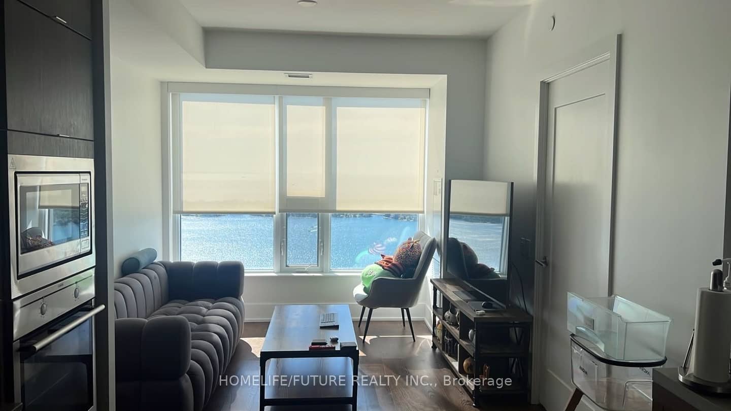 10 York Street 5307, Toronto, ON M5J 0E1