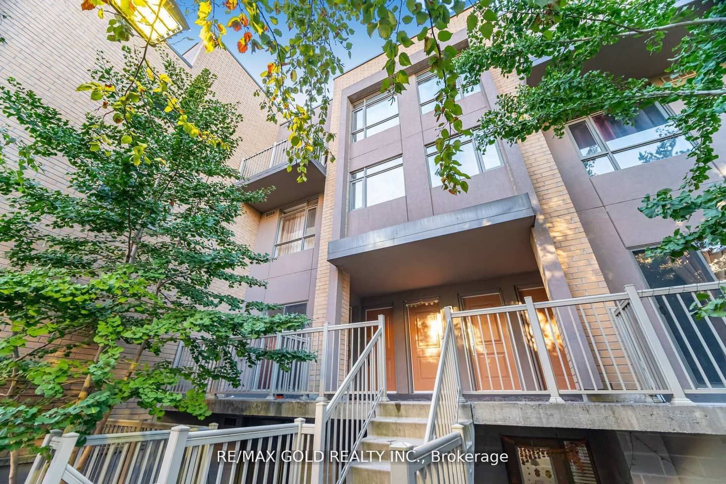 80 Orchid Place E 317, Toronto, ON M1B 0C5