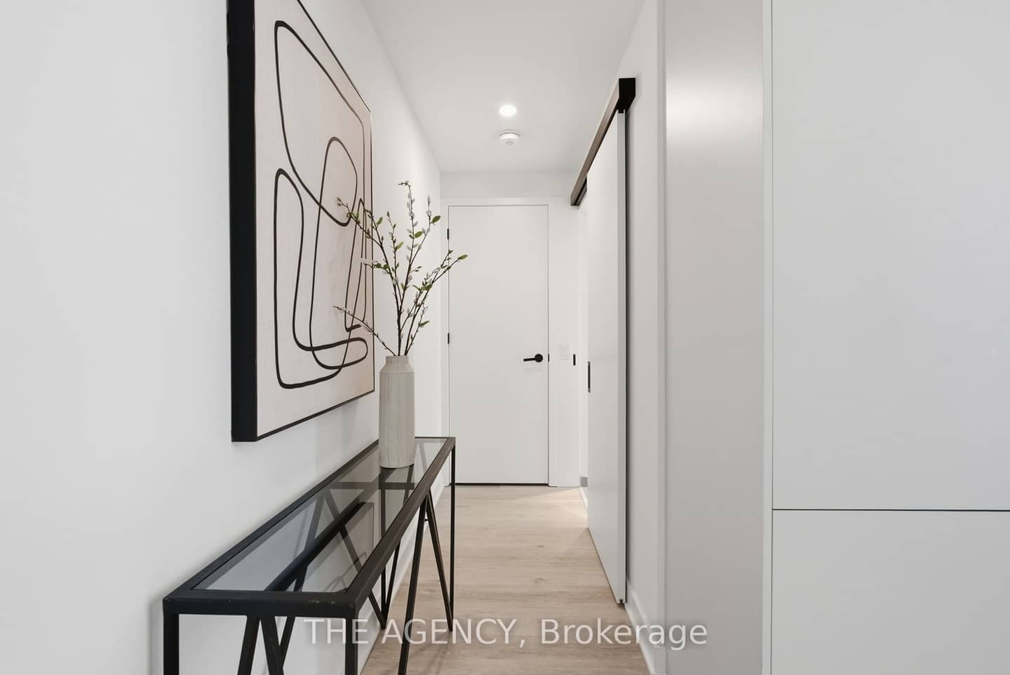 55 Charles Street E 1001, Toronto, ON M4Y 0J1