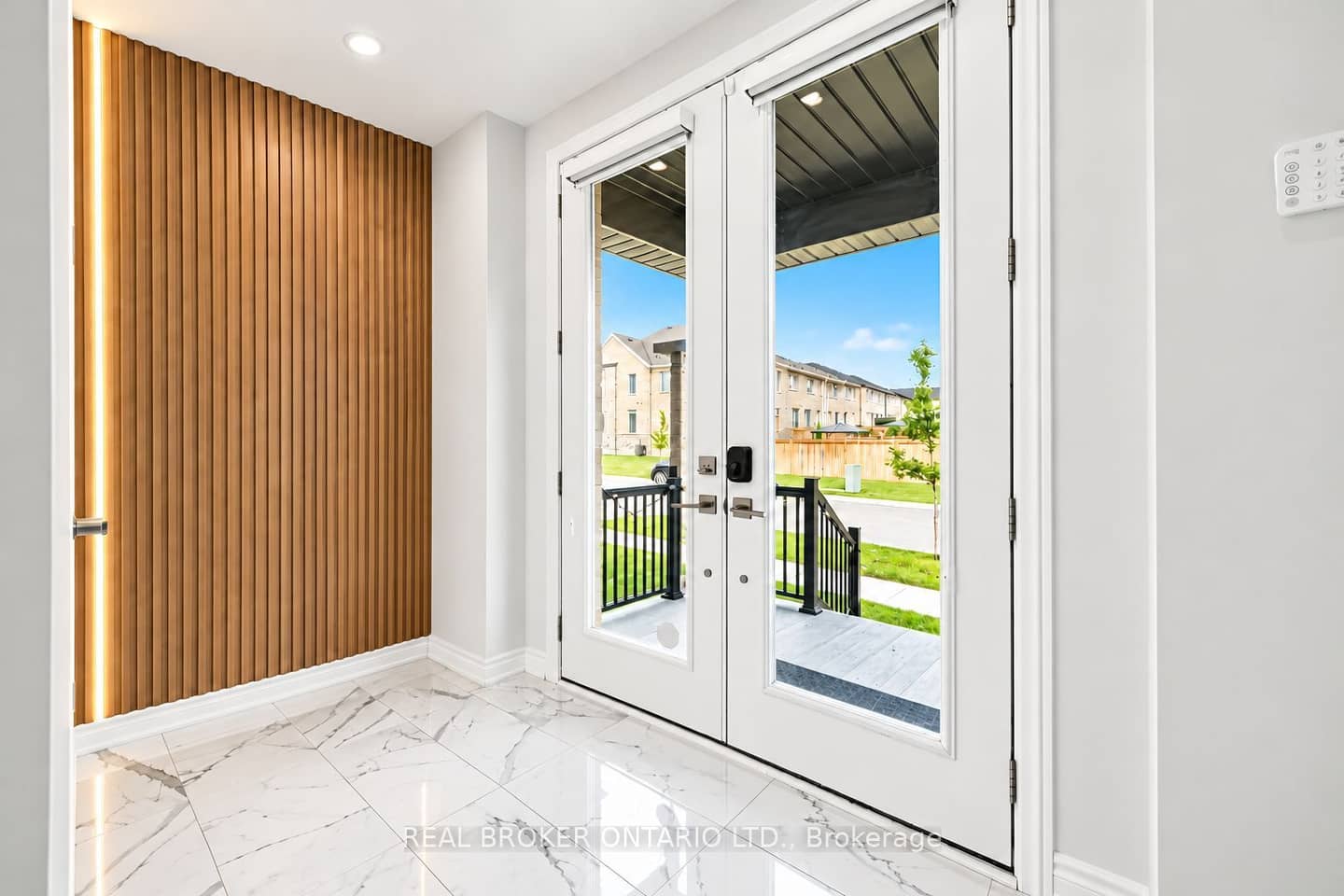 12 Seedling Crescent, Whitchurch-Stouffville, ON L4A 4V4
