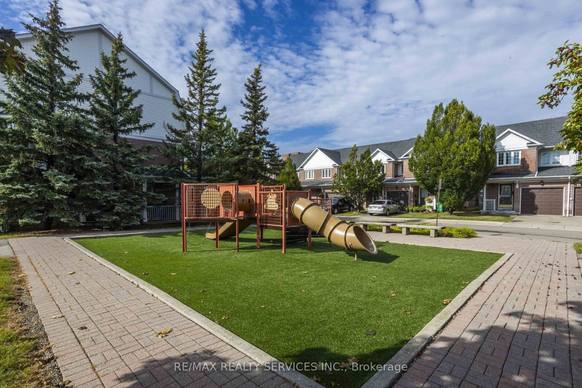6830 Meadowvale Town Centre Circle 65, Mississauga, ON L5N 7T5