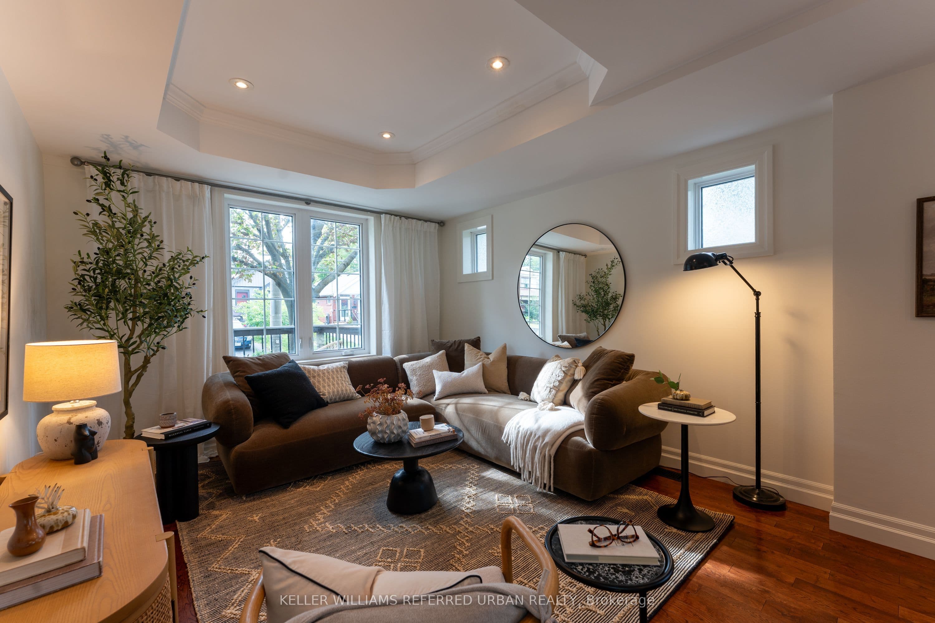 77 Oak Park Avenue, Toronto, ON M4C 4M4