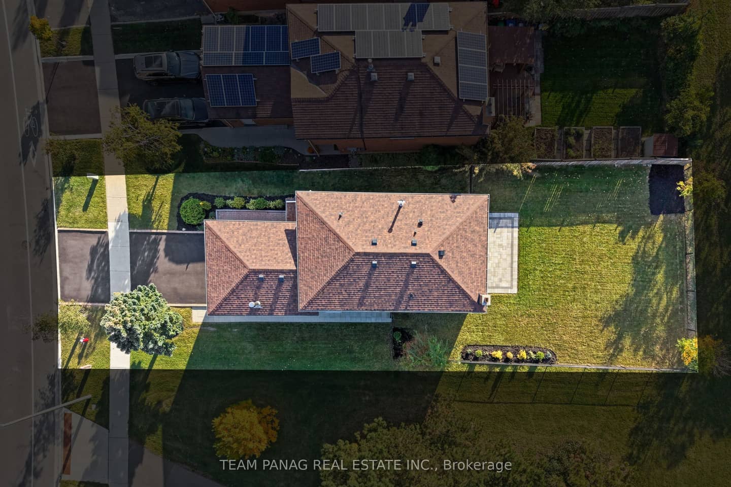 42 Kingknoll Drive, Brampton, ON L6Y 3G6