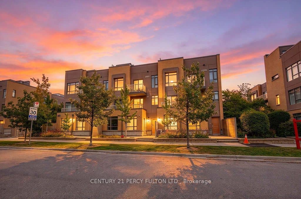 90 Orchid Place Drive 304, Toronto, ON M1B 0C4