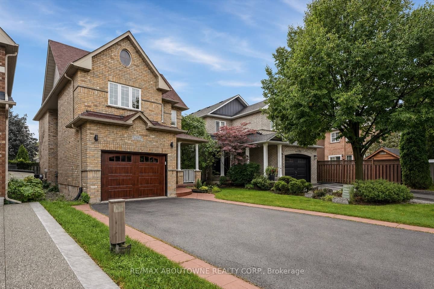 1282 Parkhurst Drive, Oakville, ON L6M 3V7