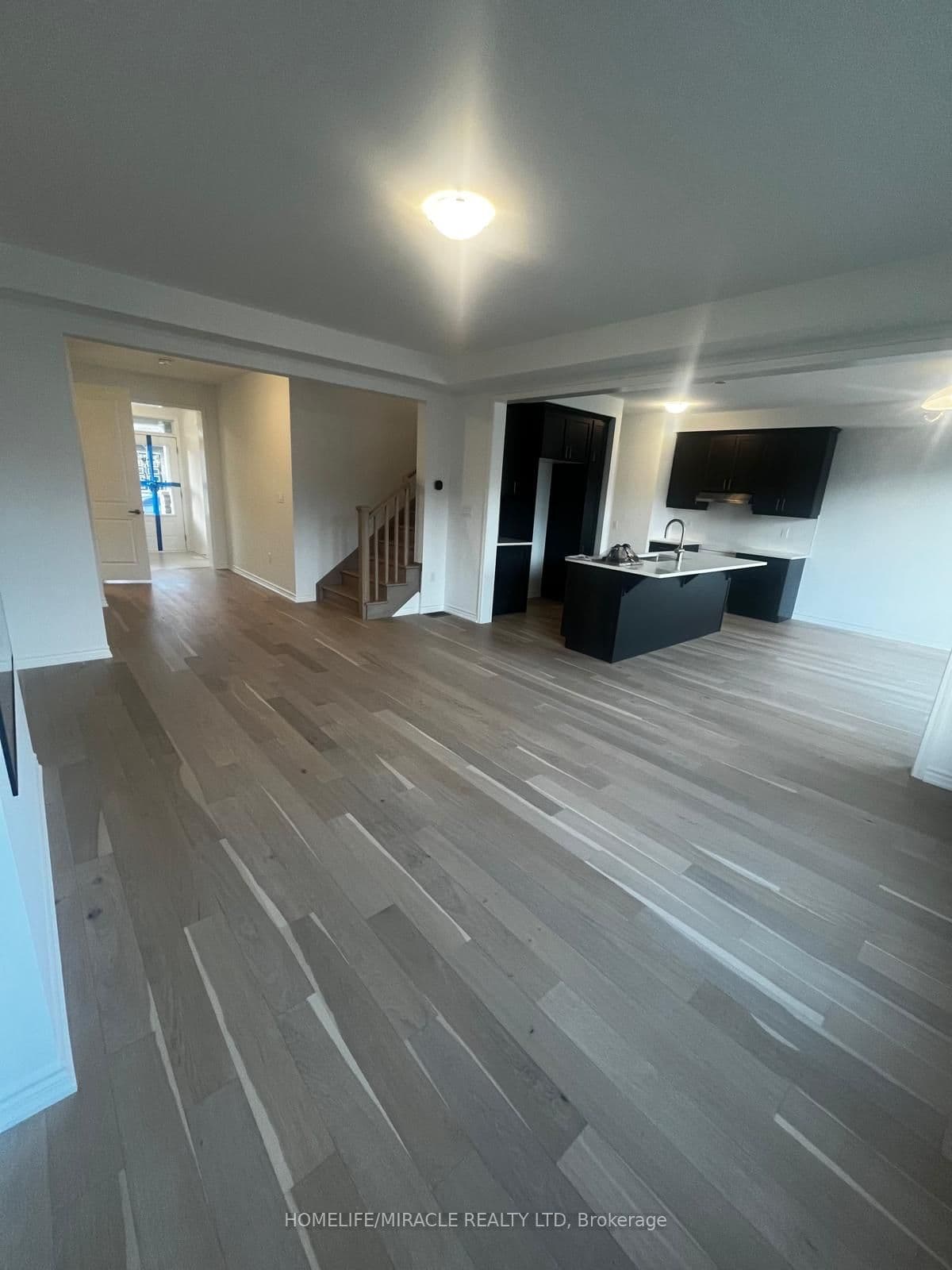 49 Gretzky Avenue, Barrie, ON L9J 1B1