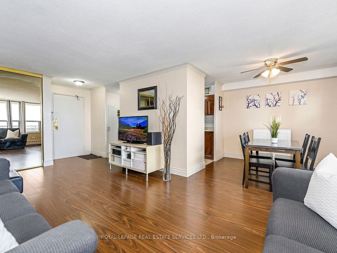 3120 Kirwin Avenue 1109, Mississauga, ON L5A 3R2