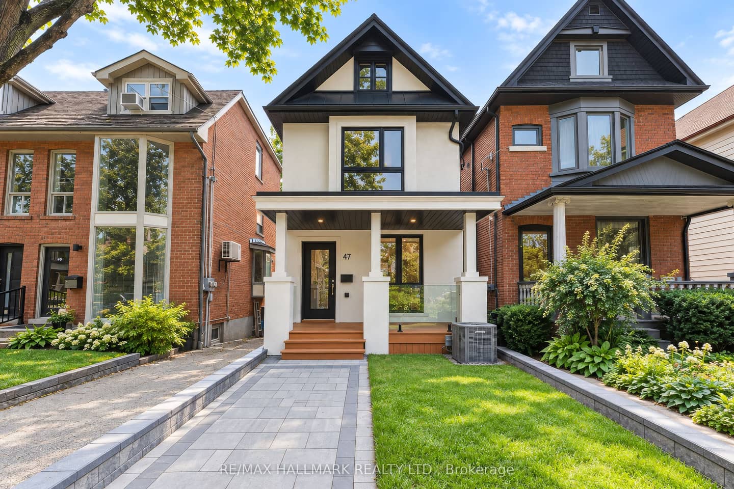47 Harcourt Avenue, Toronto, ON M4J 1J3