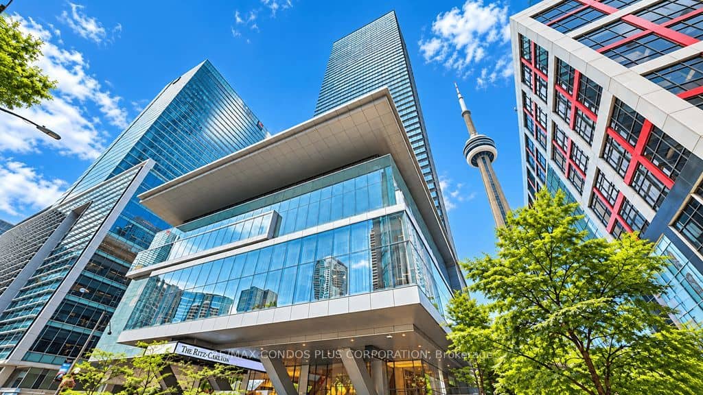183 Wellington Street W 2705, Toronto, ON M5V 0A1