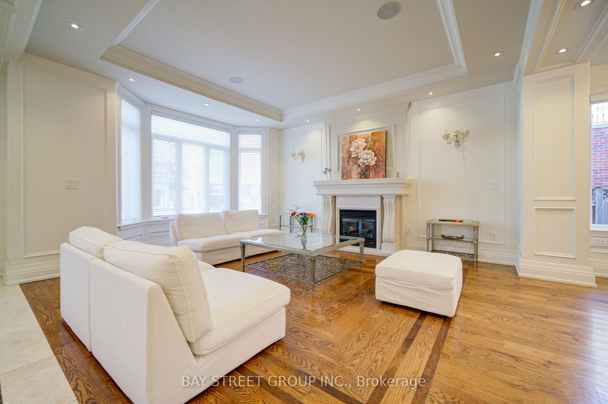 165 Krieghoff Avenue, Markham, ON L3R 1W2