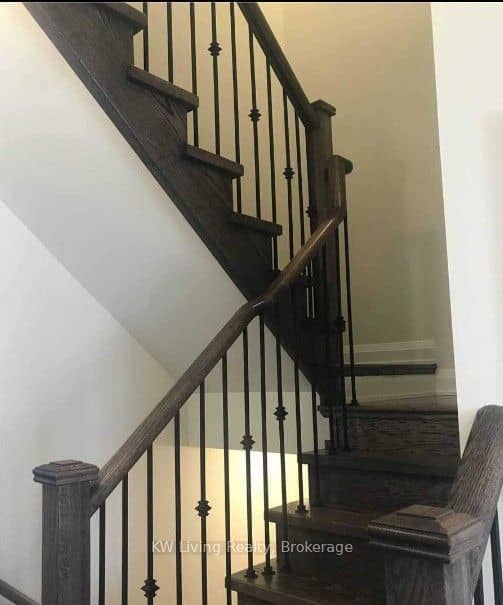 39 Oliana Way, Brampton, ON L6Y 6G8