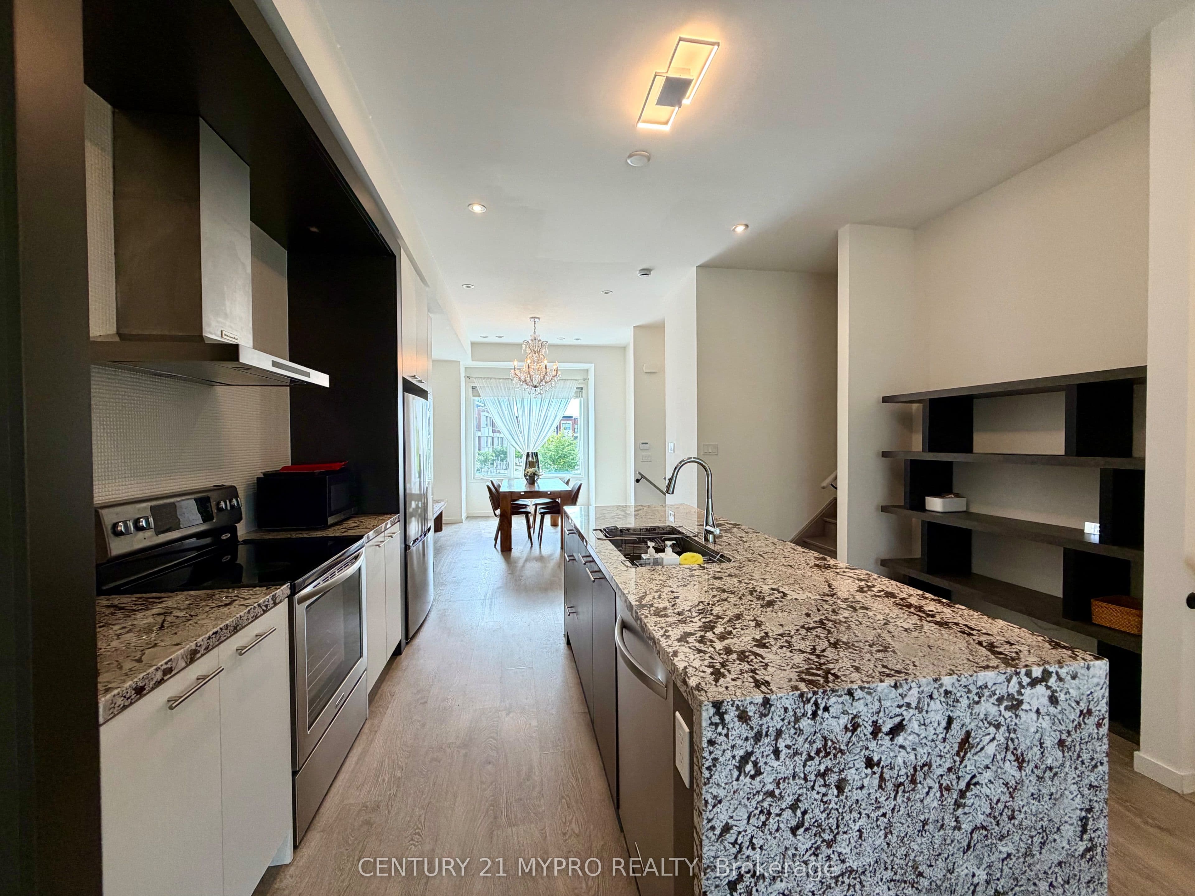 56 Genuine Lane, Richmond Hill, ON L4B 0E5