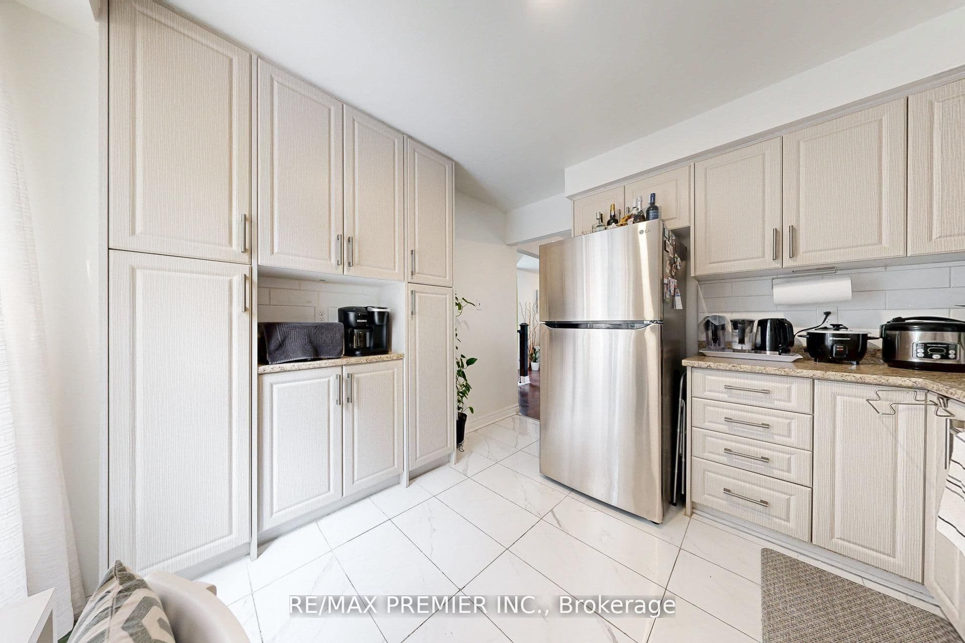 120 Ellerslie Road, Brampton, ON L6T 4C3