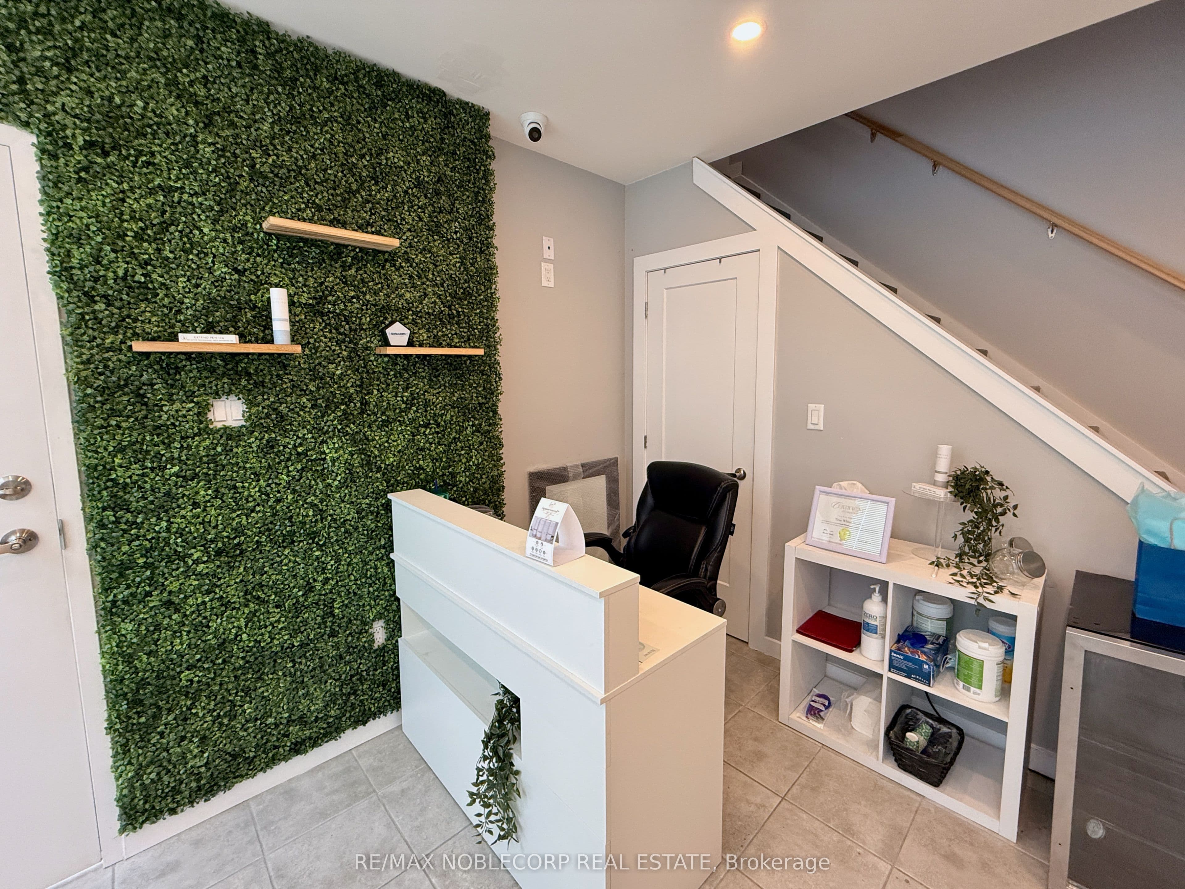 44 Goodmark Place 2, Toronto, ON M9W 6N8