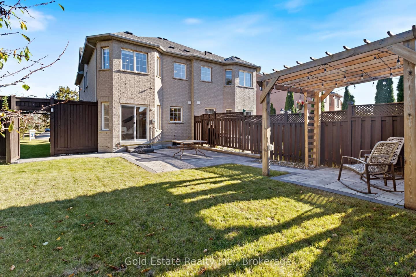 6653 Opera Glass Crescent, Mississauga, ON L5W 1R8