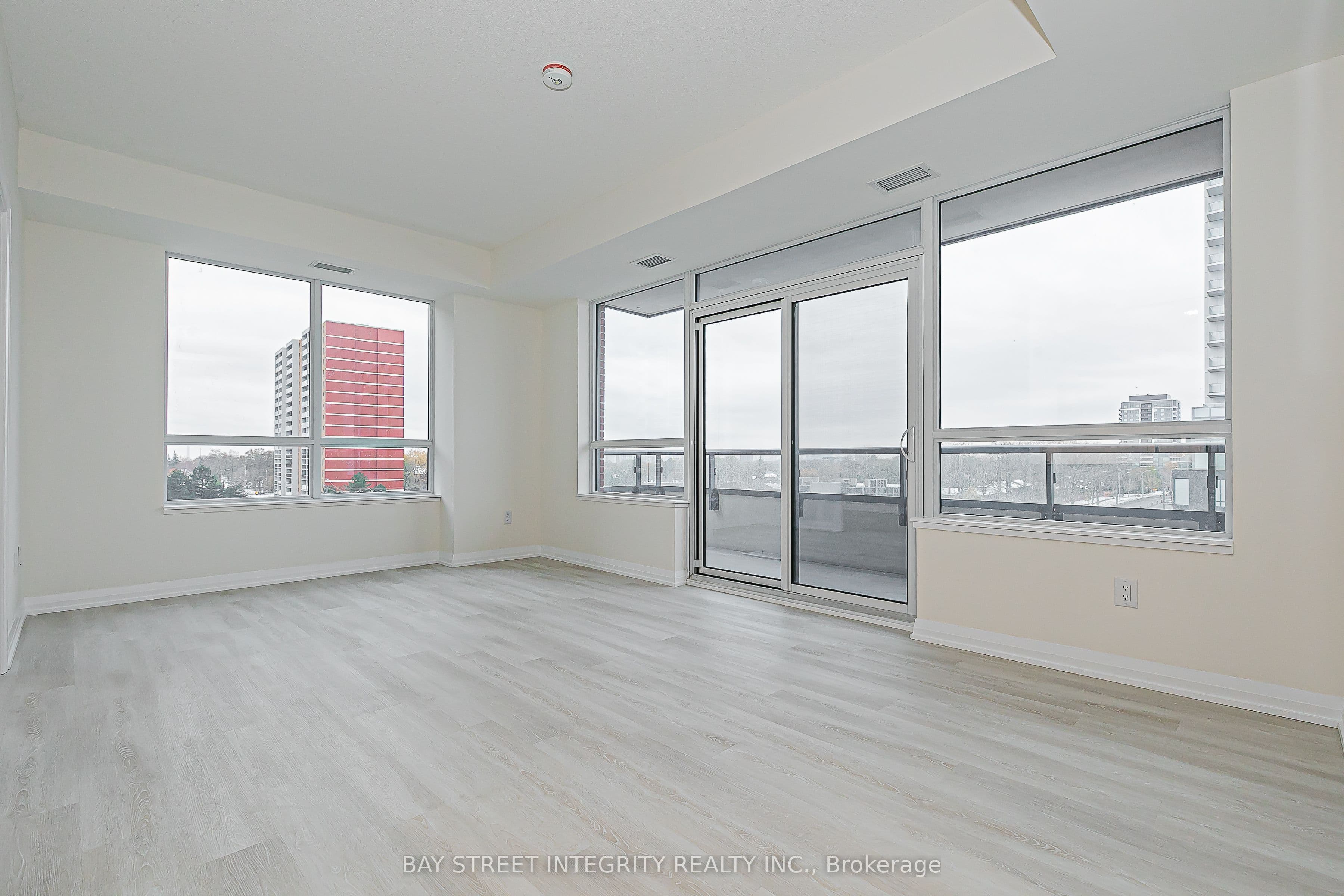 3260 SHEPPARD Avenue E 710, Toronto, ON M1T 3K3