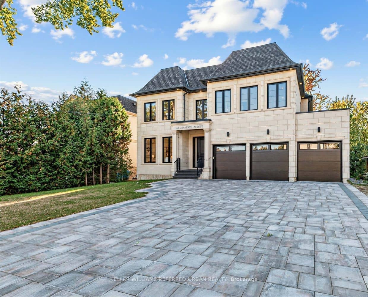 160 Lawrence Avenue, Richmond Hill, ON L4C 1Z5