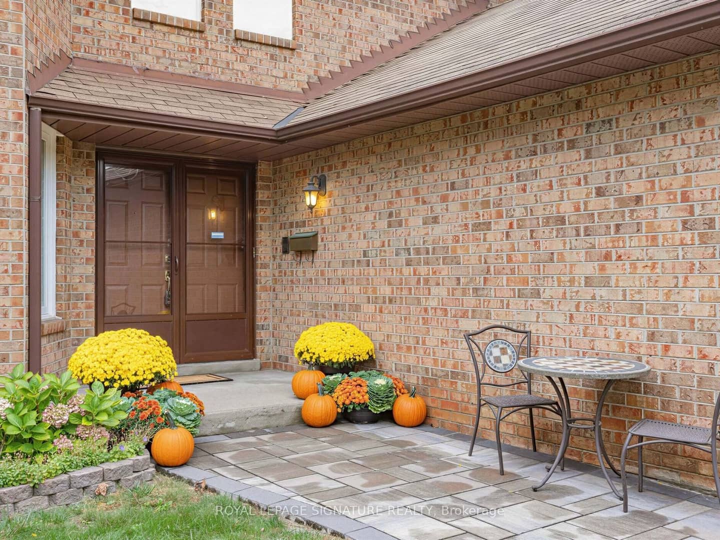 30 Invermarge Drive, Toronto, ON M1C 3M4