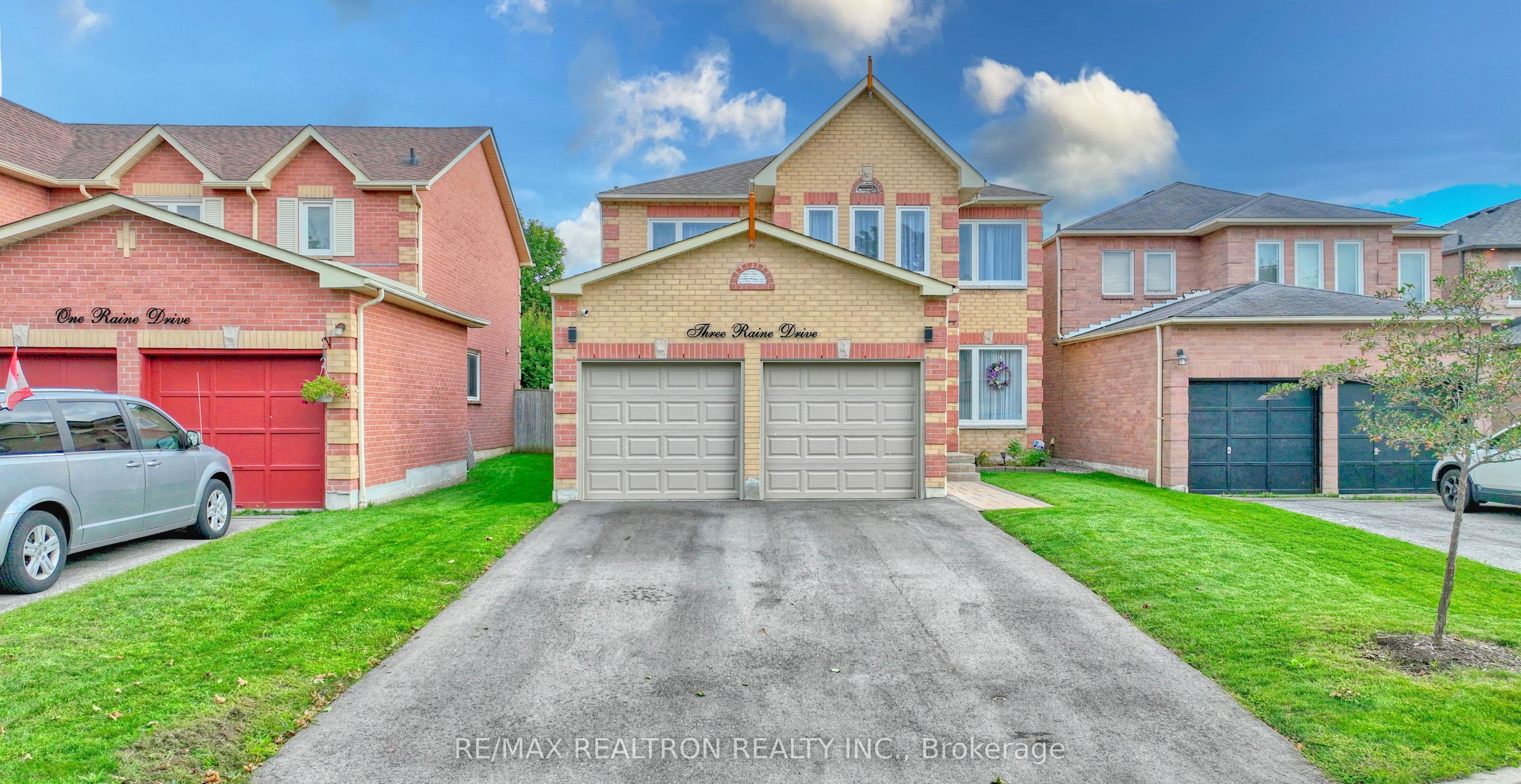 3 Raine Drive, Ajax, ON L1T 3L3