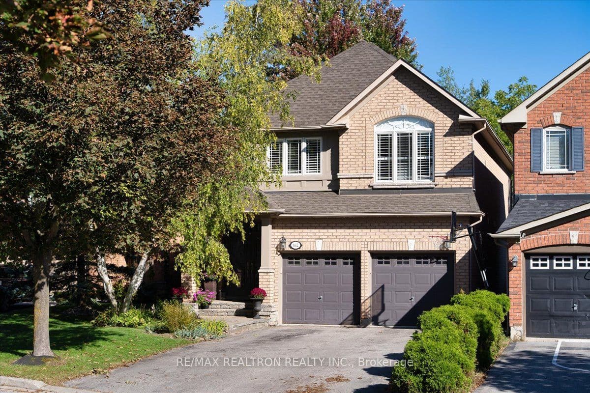 162 Estate Garden Drive, Richmond Hill, ON L4E 3X9