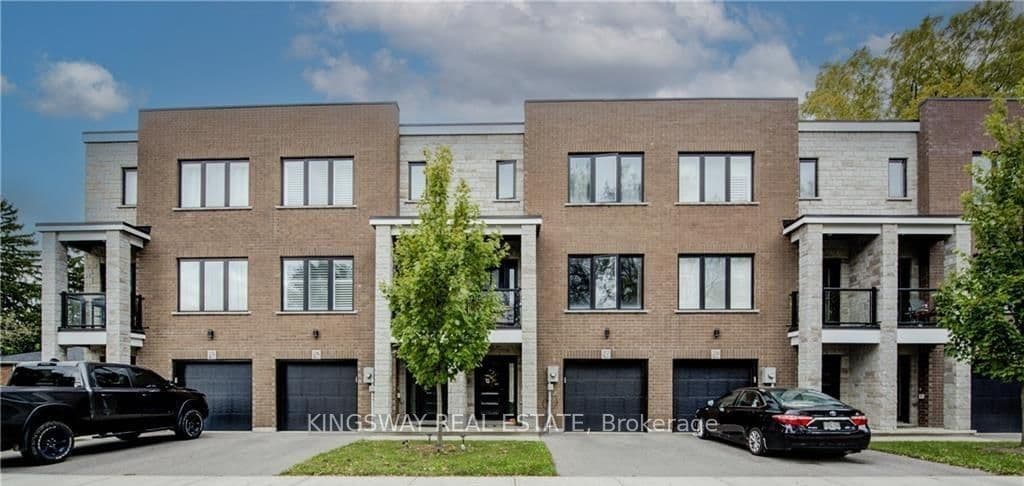 33 JARVIS Street, Brantford, ON N3T 4A7