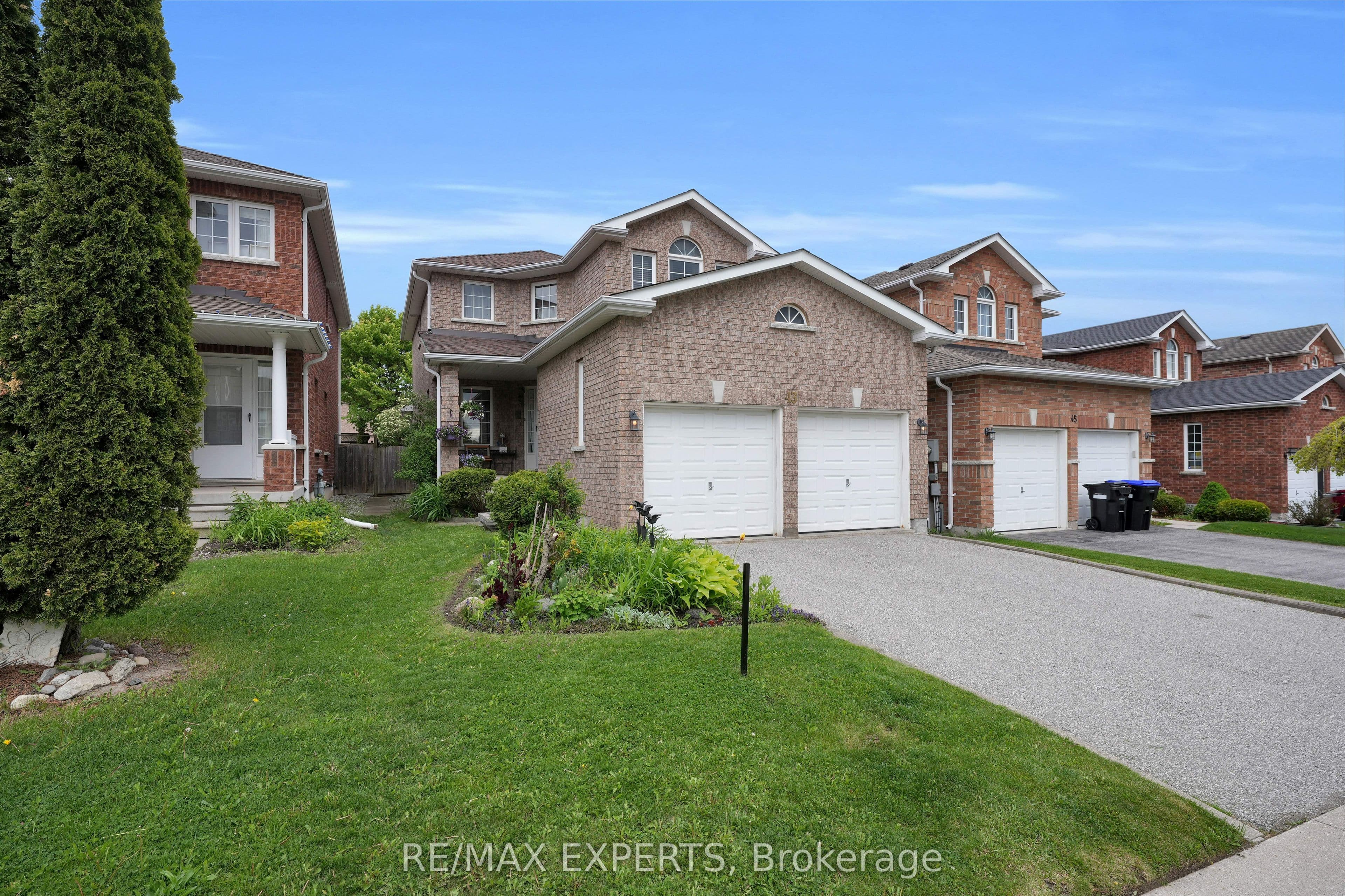 43 Buchanan Drive, New Tecumseth, ON L9R 0A2