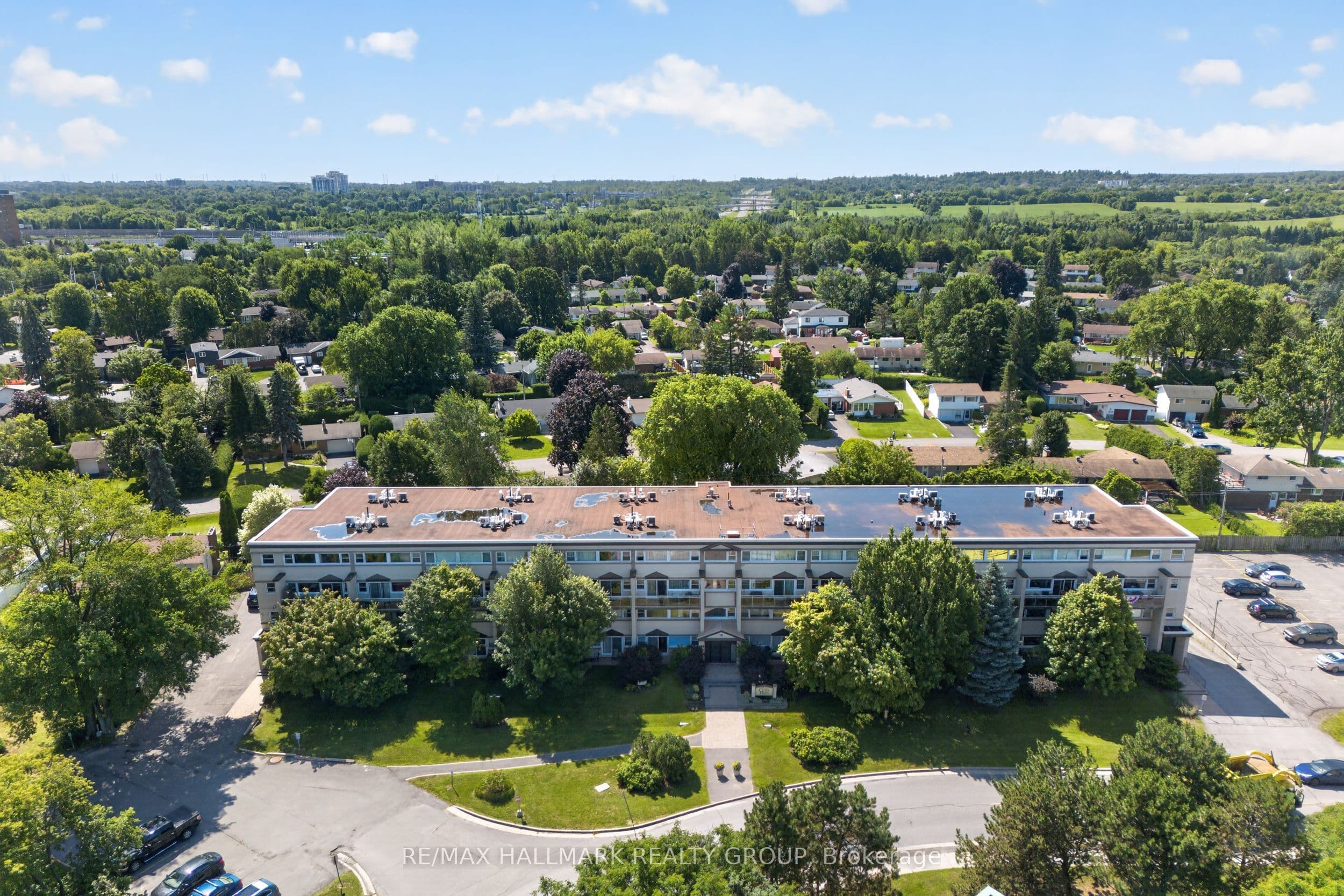12 Corkstown Road 103, Crystal Bay - Rocky Point - Bayshore, ON K2H 5B3